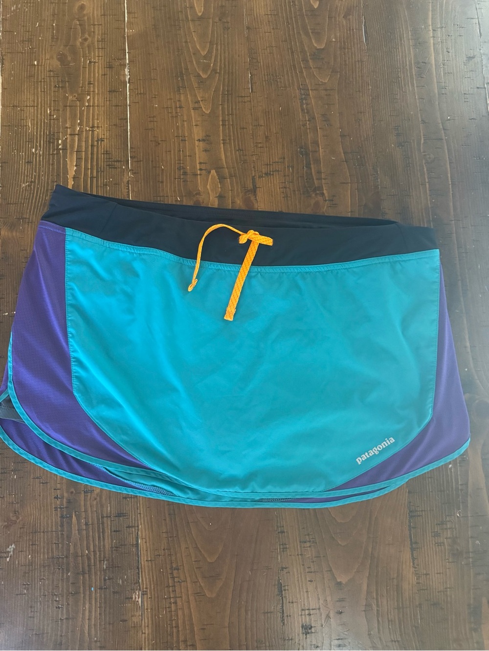 Patagonia Athletic Skort Blue Purple With Drawstring Waist Sz L NWOT